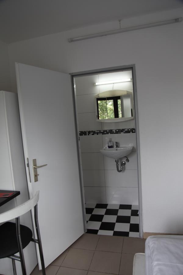 Hotel Moji Koeln Sieversstrasse Экстерьер фото