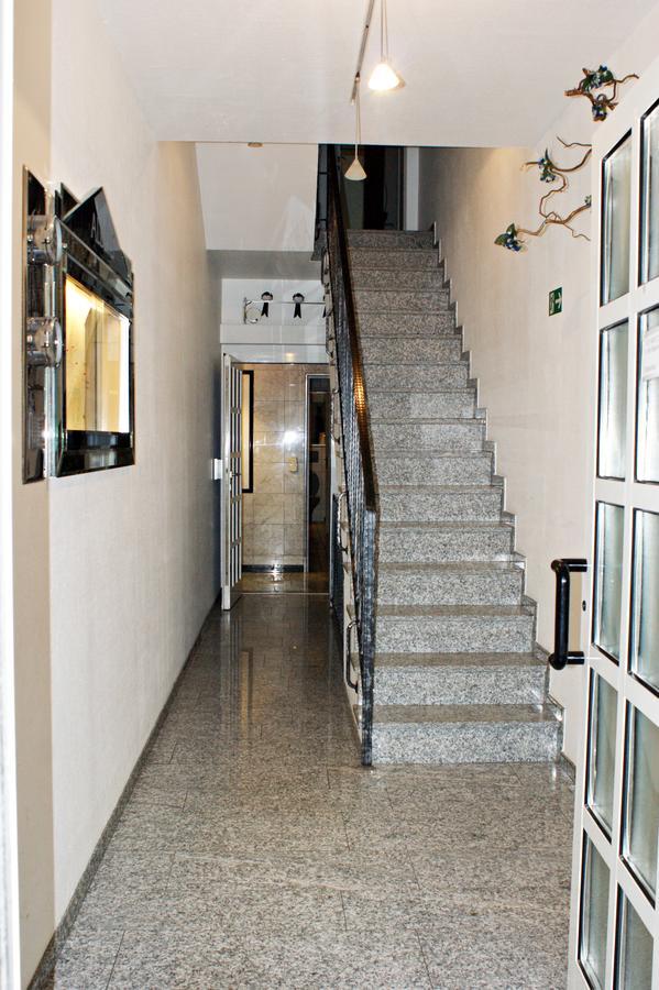 Hotel Moji Koeln Sieversstrasse Экстерьер фото